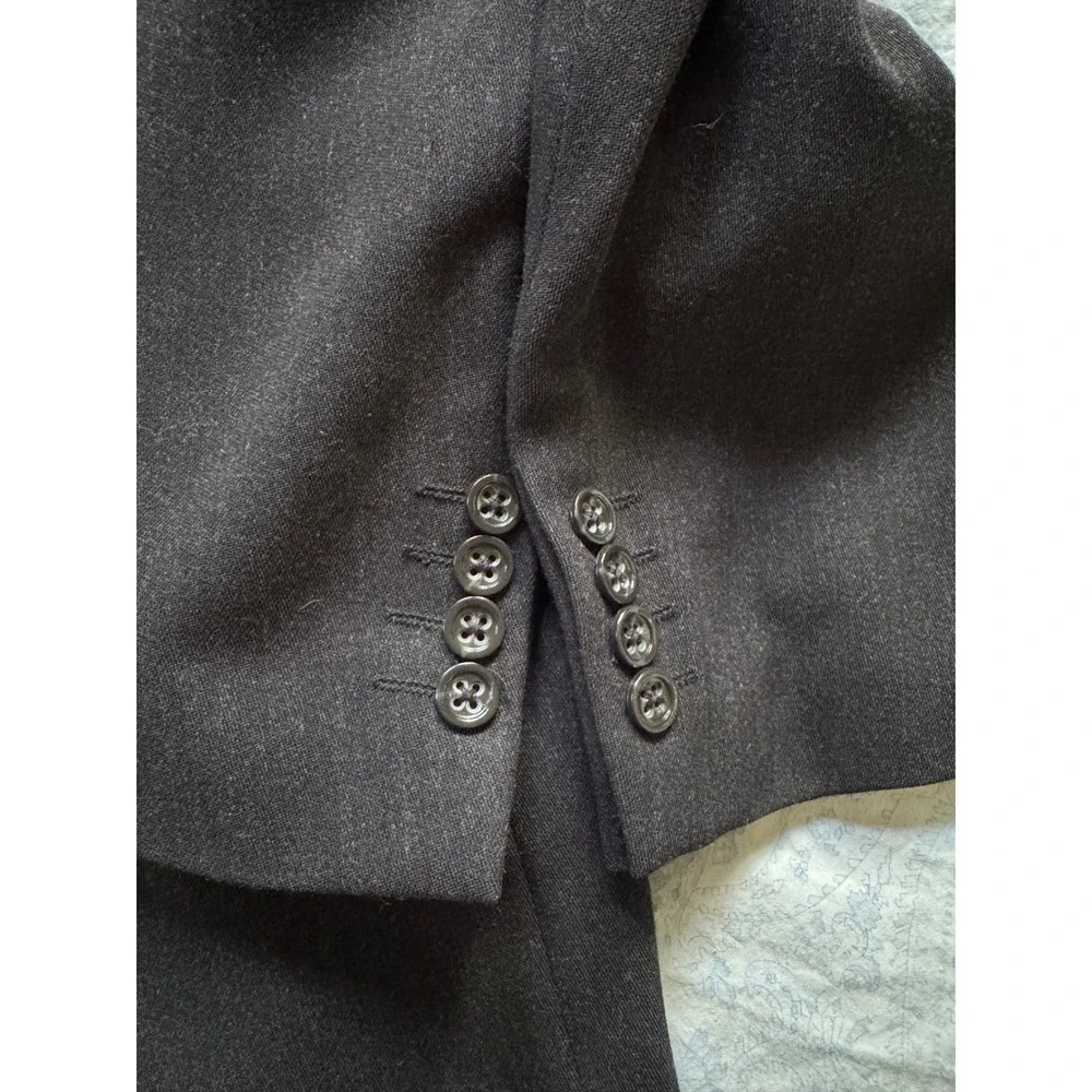 Banana Republic Men's Charcoal 100% Wool Suit 42R 34x31 Italy Business Formal